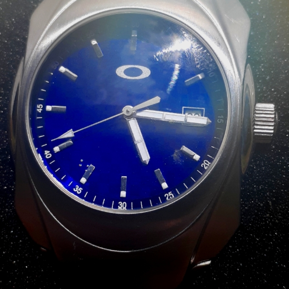 OAKLEY WATCH !